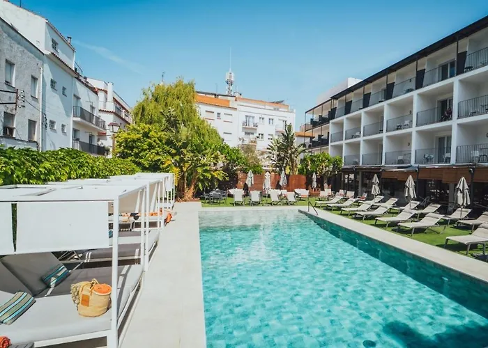 Hotel Windsor Tossa - Adults Only 16